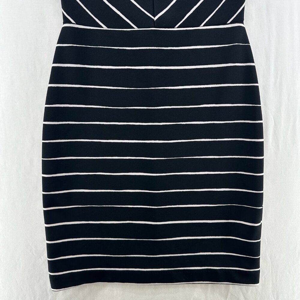 Banana Republic Sheath Mini Dress Womens 2 Short Sleeve Lined Stripe Black White - Picture 4 of 11